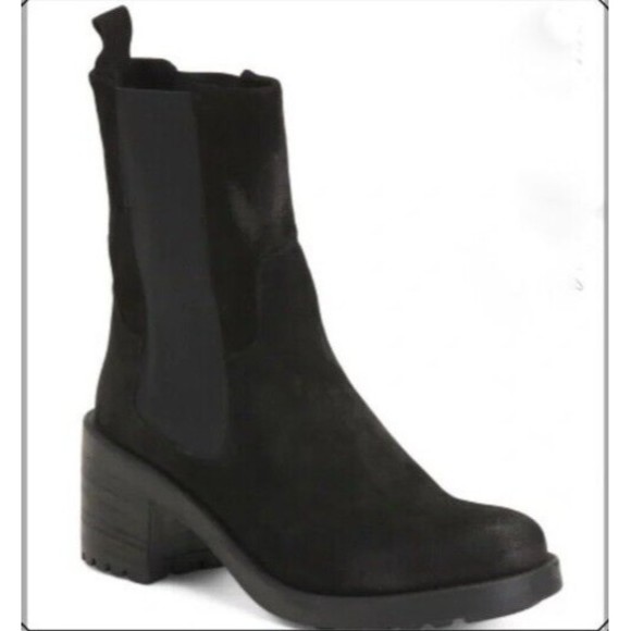 Emanuele Crasto Women's Sz US 9 / 40 Black Suede Round Toe Chelsea Boots NEW - Picture 1 of 2